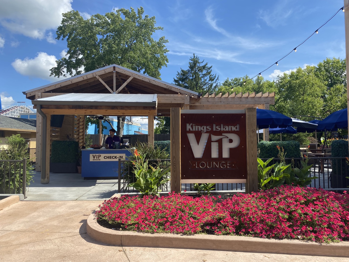 This
      is the KI VIP lounge in the main park.