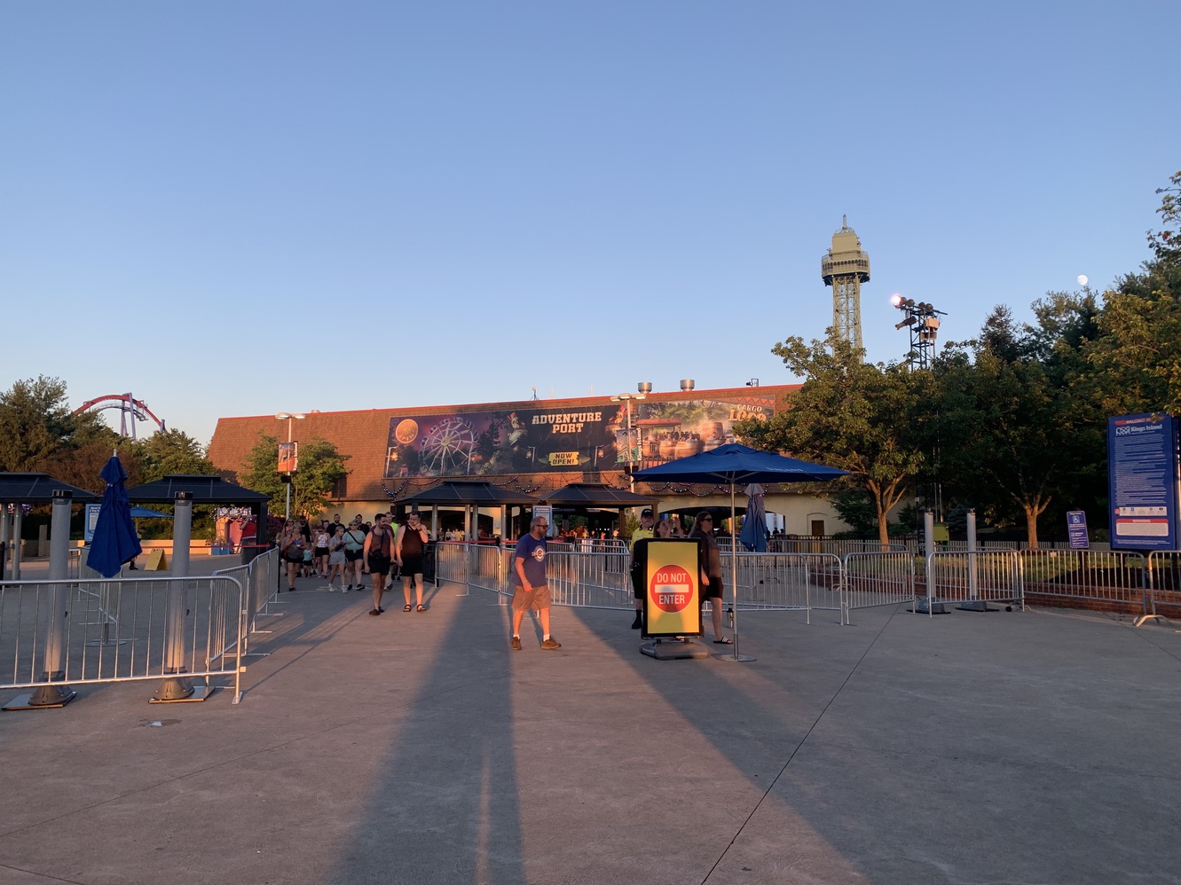 One
      last look at the outside of the Front Gate at Kings Island.