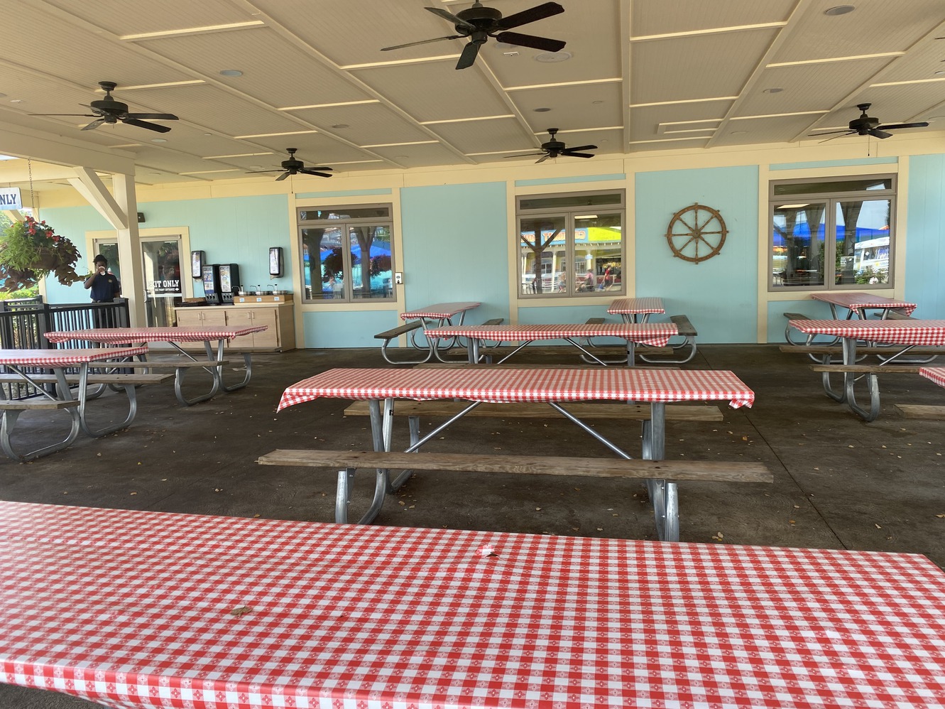 This is the main covered patio at Island Smokehouse