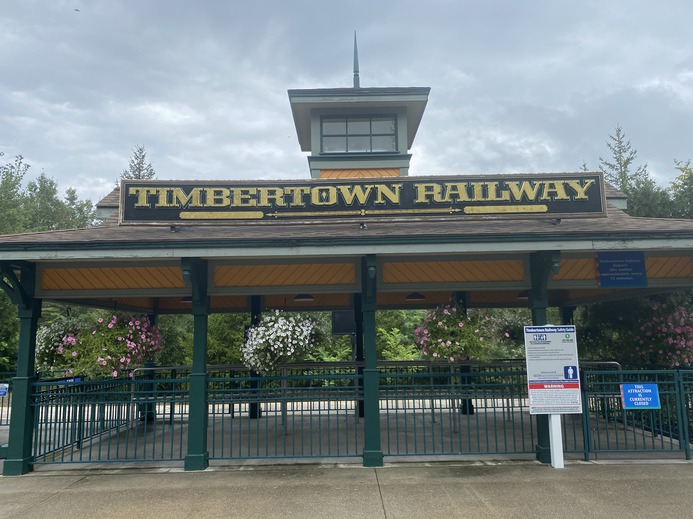 The train
      station is closed.