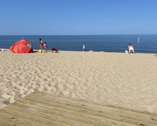 The boardwalk leads straight to the Lake Michigan shoreline.