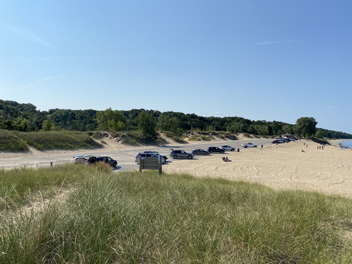 Even the parking lot is pretty at Oval Beach.